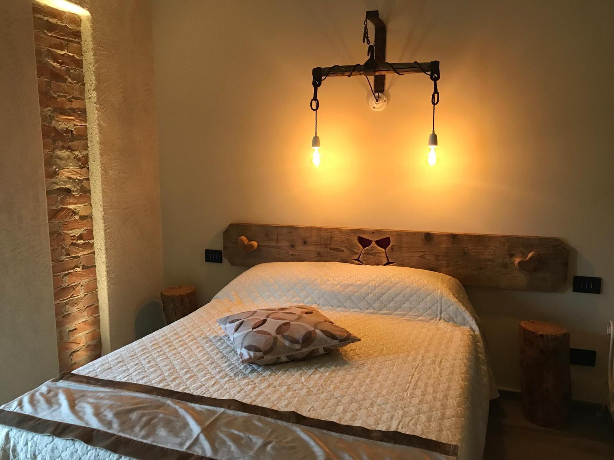 Villa Laura Castellinaldo Екстериор снимка