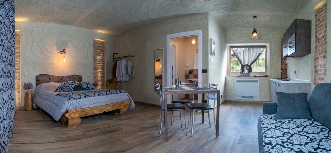 Villa Laura Castellinaldo Екстериор снимка
