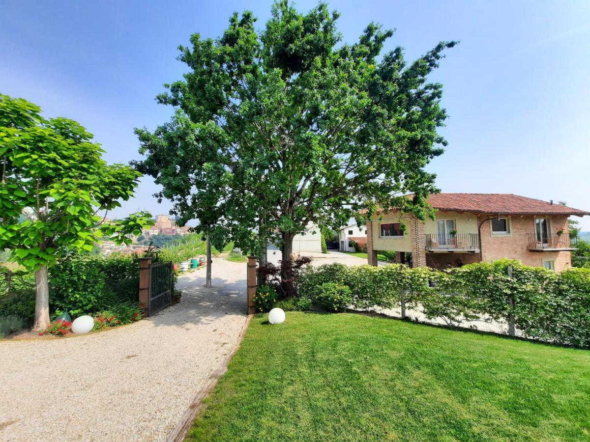 Villa Laura Castellinaldo Екстериор снимка