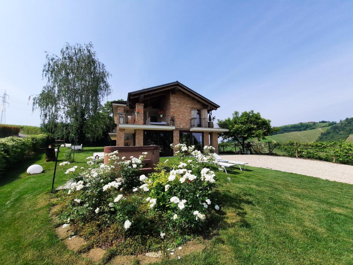 Villa Laura Castellinaldo Екстериор снимка